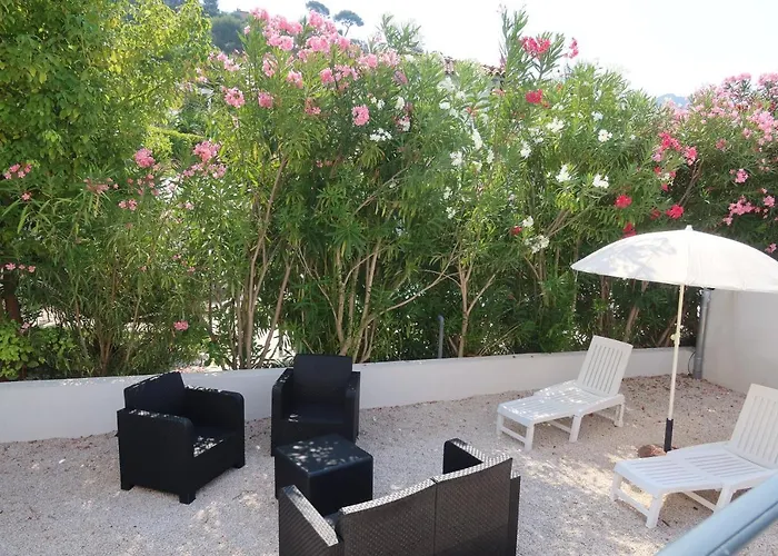 Le Petit Paradis