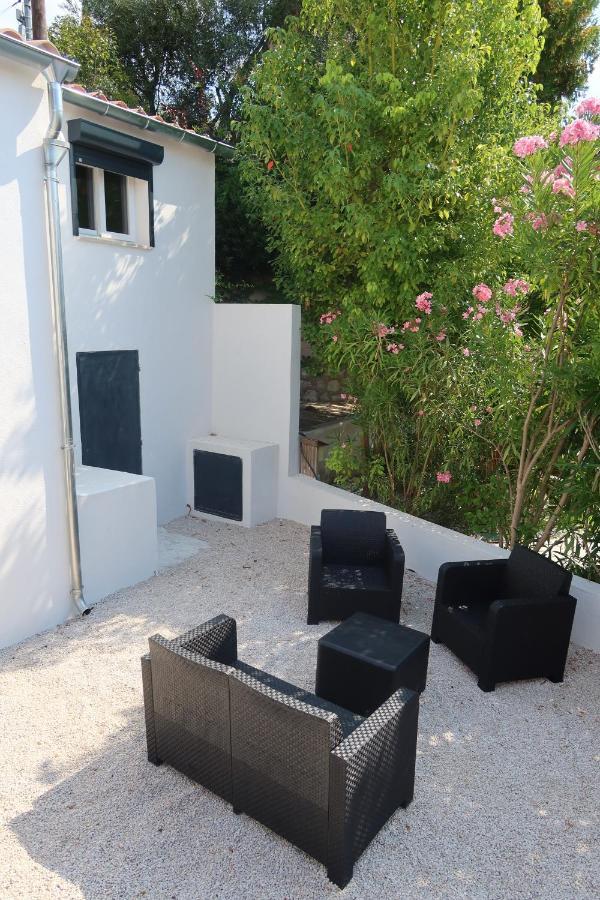 Holiday home Le Petit Paradis *
